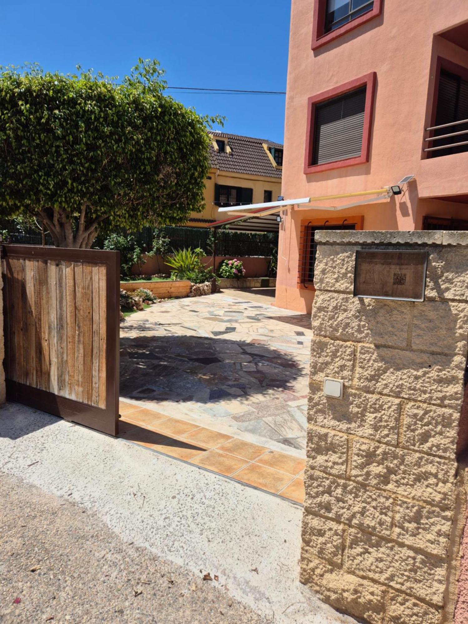Apartment El Faro Albir *